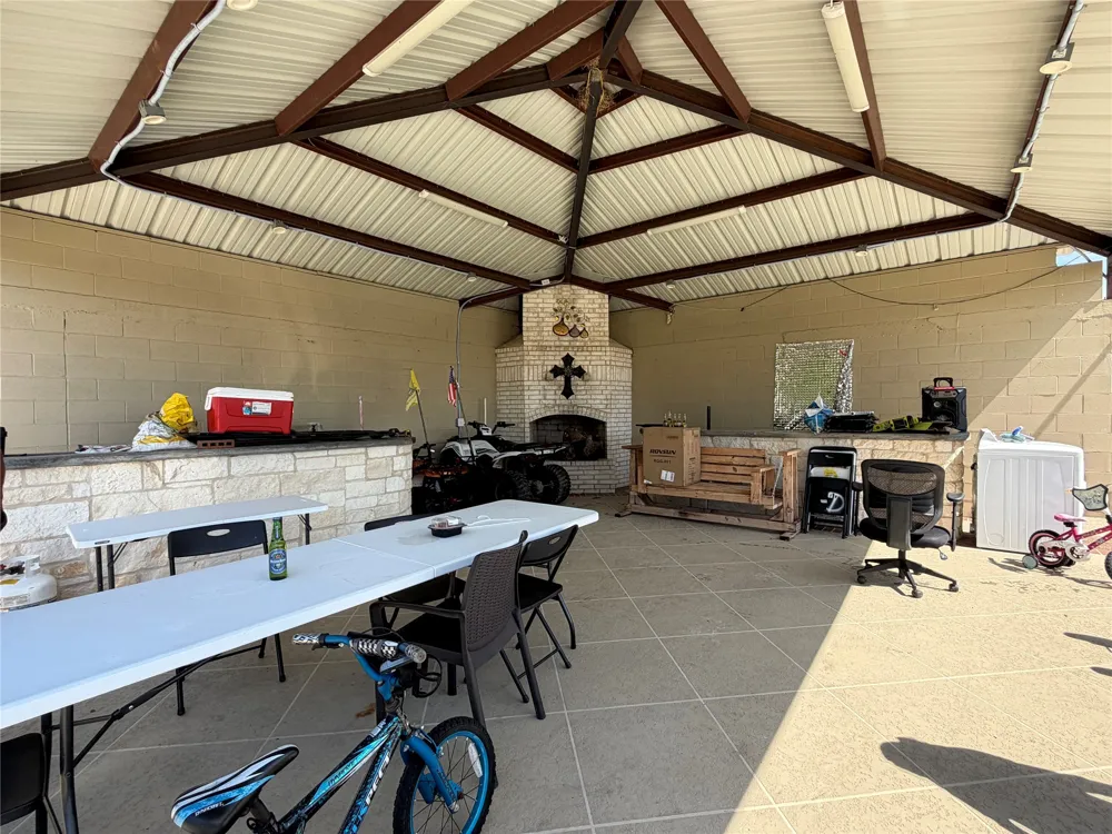 19685 County Road 4045a Kemp, TX 75143