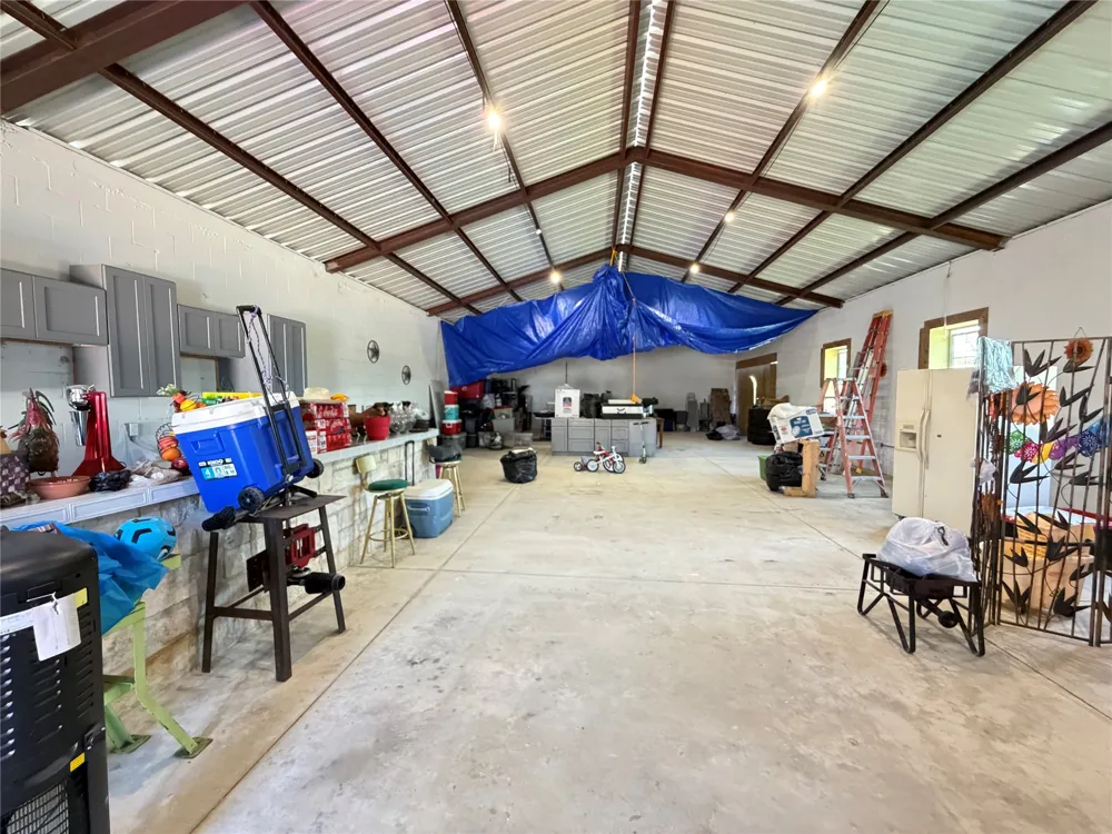 19685 County Road 4045a Kemp, TX 75143