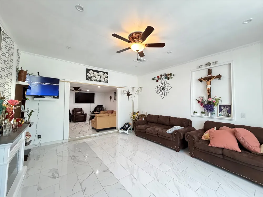 19685 County Road 4045a Kemp, TX 75143