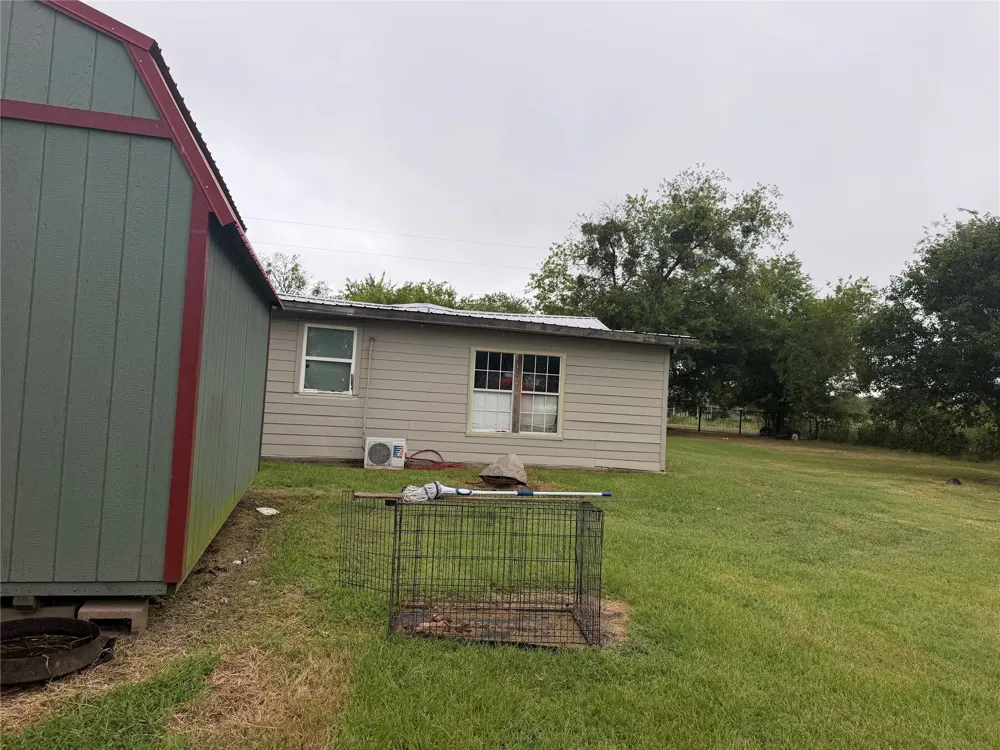 19685 County Road 4045a Kemp, TX 75143