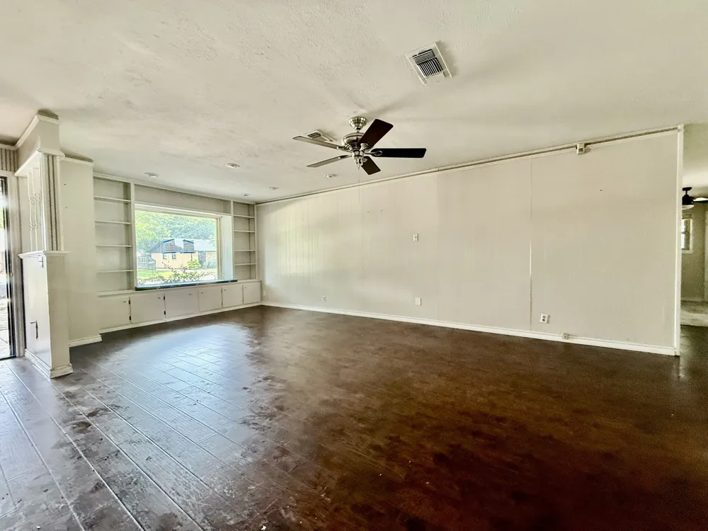 202 Juniper Street Mansfield, TX 76063