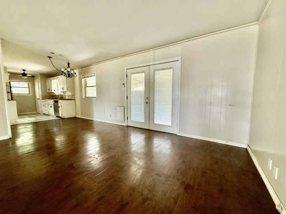 202 Juniper Street Mansfield, TX 76063