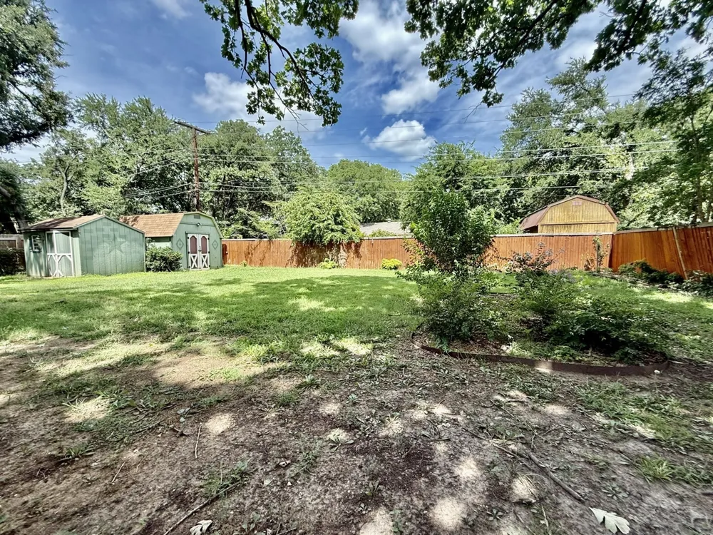 202 Juniper Street Mansfield, TX 76063