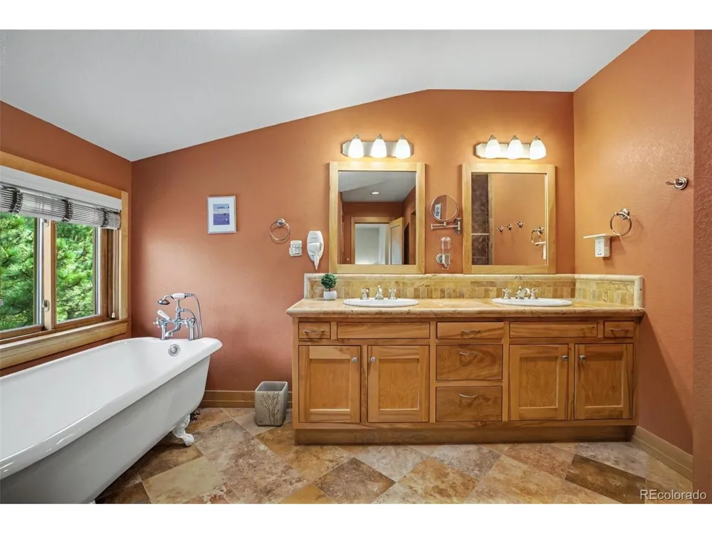 400 Valley Crescent Street Palmer Lake, CO 80133