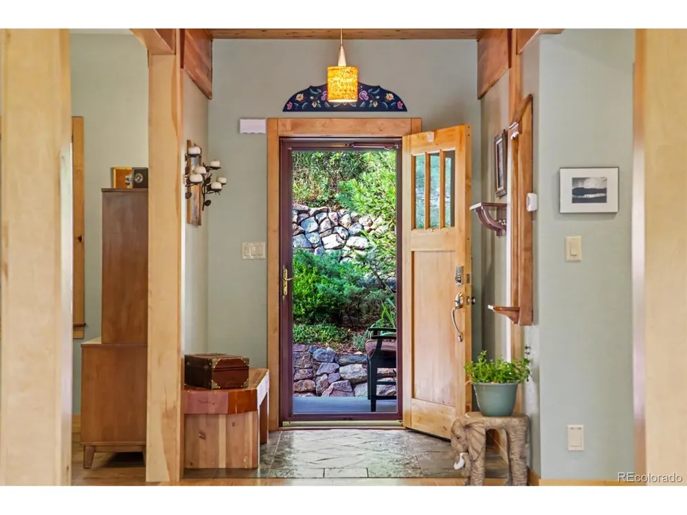 400 Valley Crescent Street Palmer Lake, CO 80133