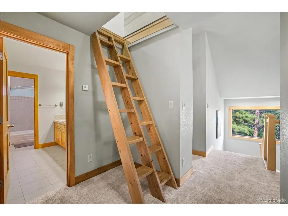 400 Valley Crescent Street Palmer Lake, CO 80133