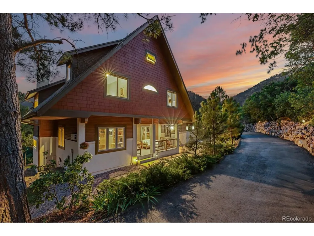 400 Valley Crescent Street Palmer Lake, CO 80133