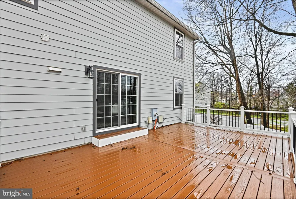 1413 BAYSHIRE LANE Herndon, VA 20170