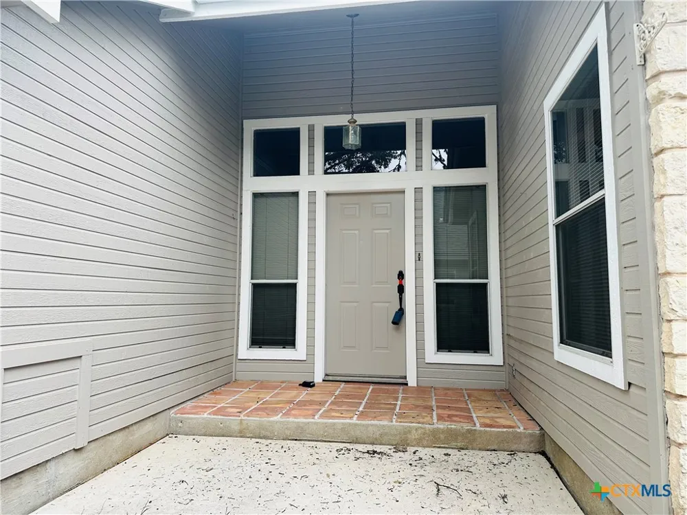 27 NW Par View Drive Wimberley, TX 78676
