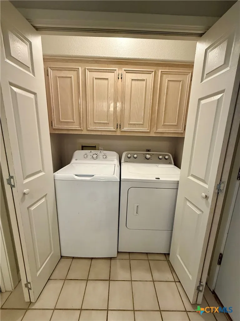 27 NW Par View Drive Wimberley, TX 78676