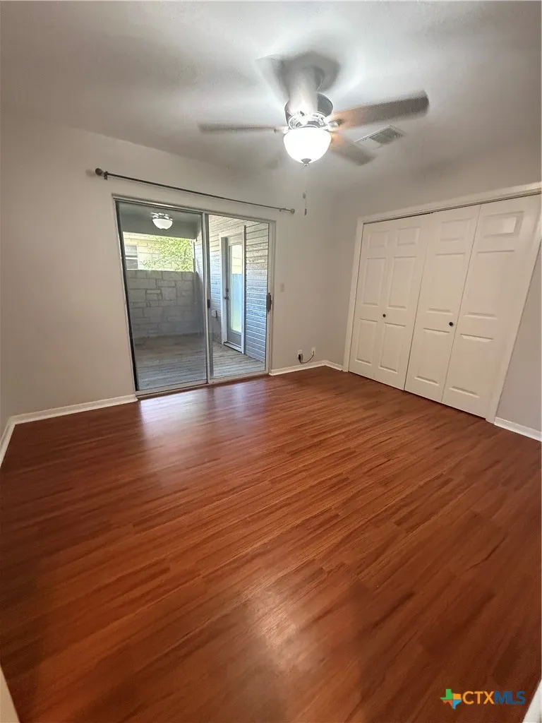 27 NW Par View Drive Wimberley, TX 78676