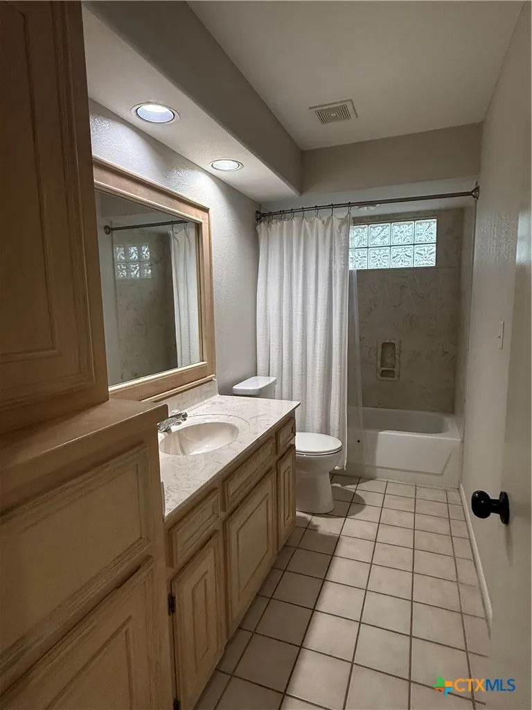 27 NW Par View Drive Wimberley, TX 78676