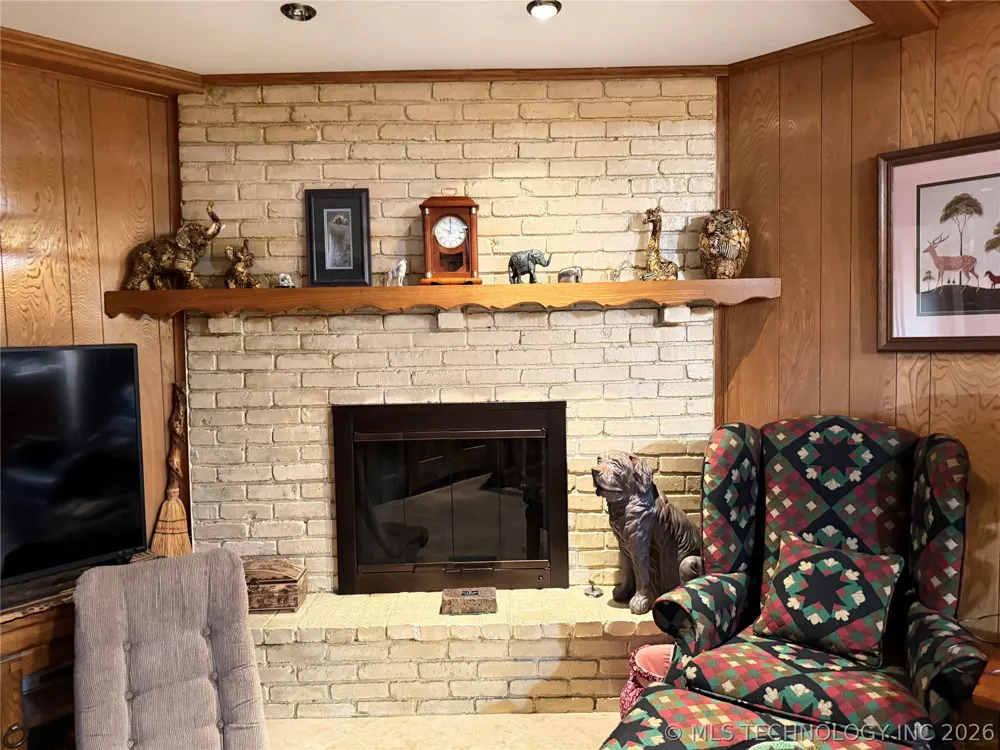 3201 E Harris Road Muskogee, OK 74403