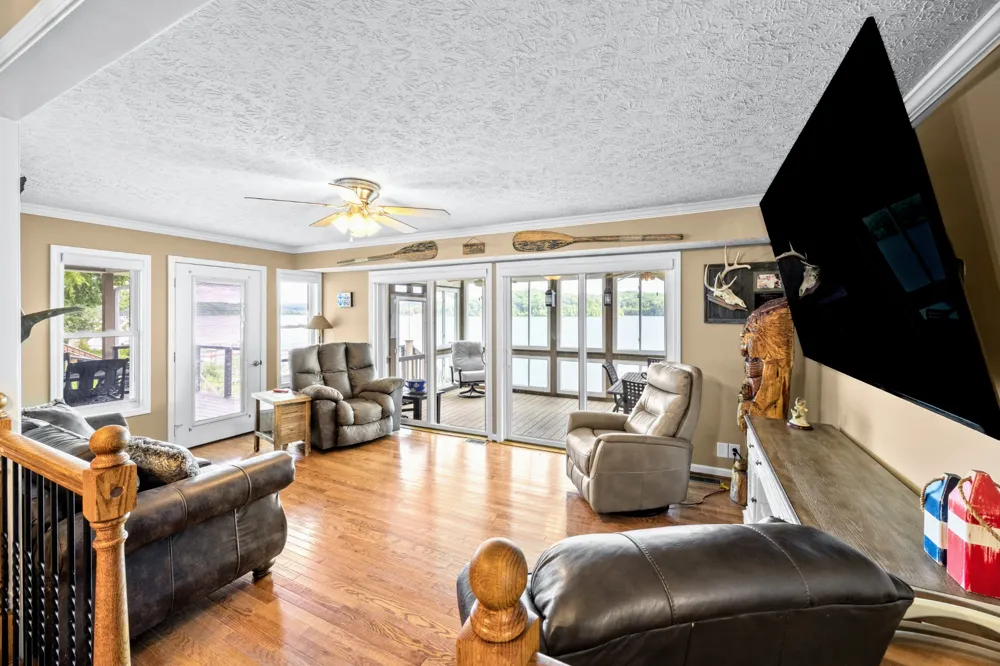 11959 Highway 147 Stewart, TN 37175