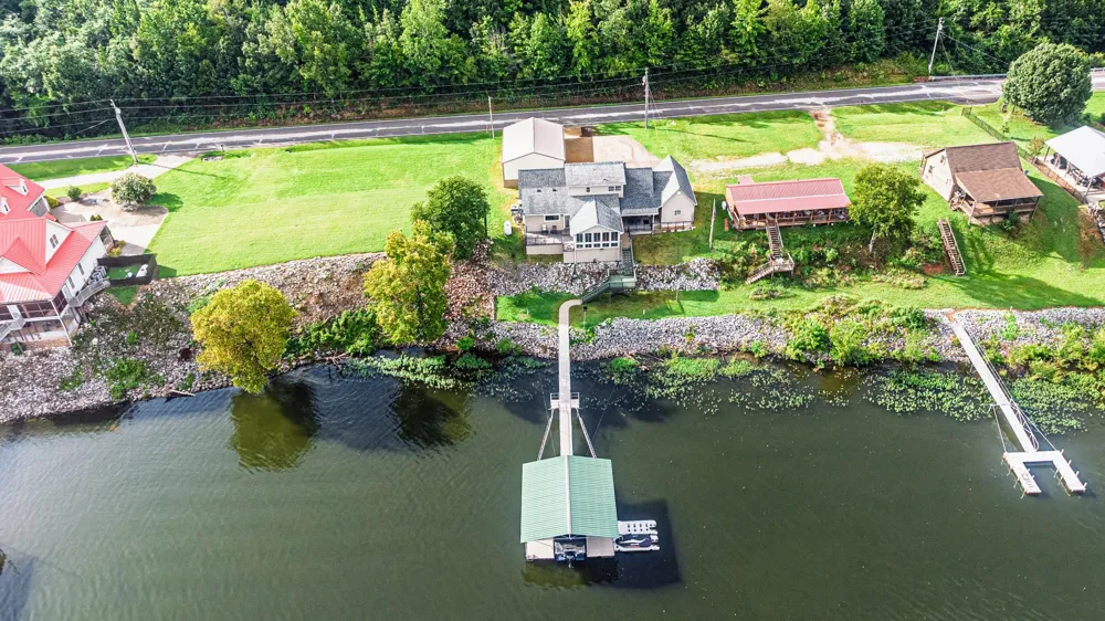 11959 Highway 147 Stewart, TN 37175