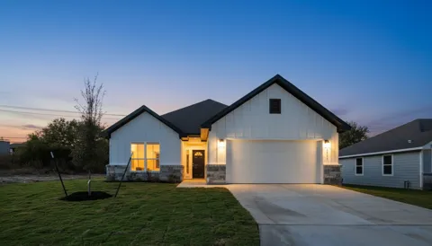 3211 Llano Alto Circle