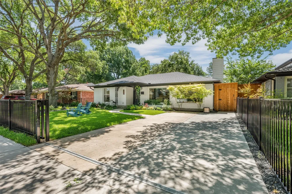 7166 Dalewood Lane Dallas, TX 75214