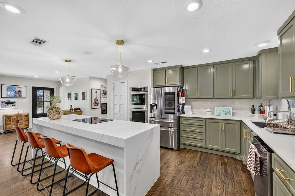 7166 Dalewood Lane Dallas, TX 75214