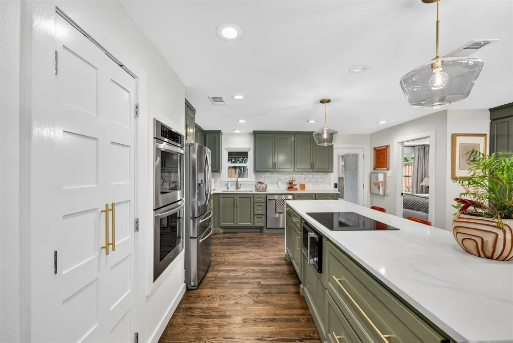 7166 Dalewood Lane Dallas, TX 75214