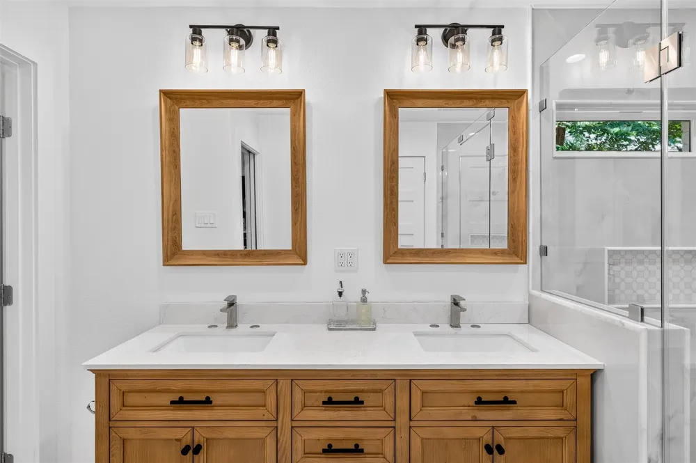 7166 Dalewood Lane Dallas, TX 75214