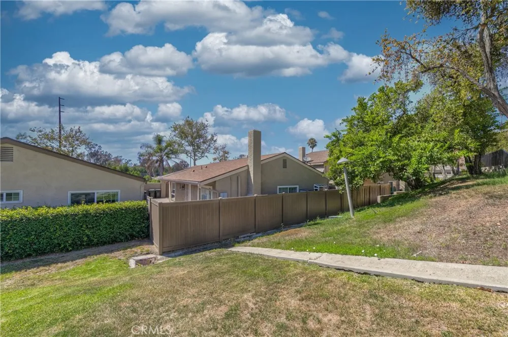 2991 Gingerwood Fullerton, CA 92835