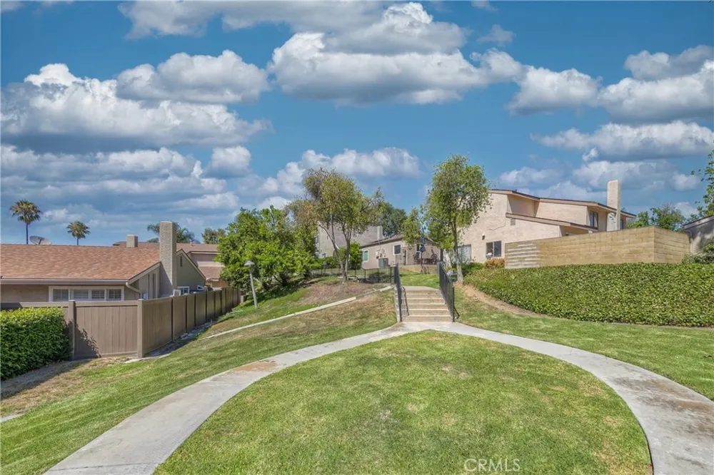 2991 Gingerwood Fullerton, CA 92835
