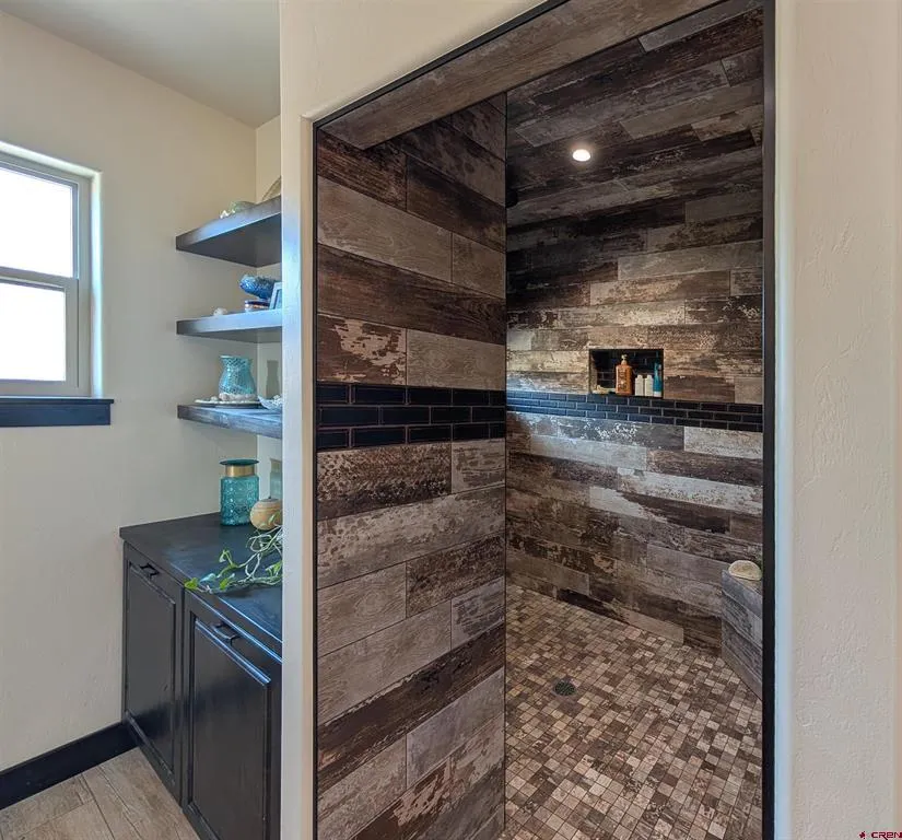 68462 Kinikin Road Montrose, CO 81403