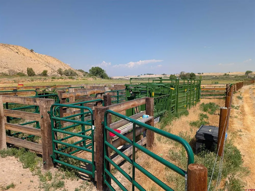 68462 Kinikin Road Montrose, CO 81403