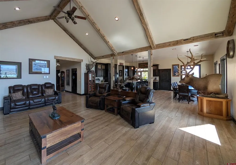 68462 Kinikin Road Montrose, CO 81403