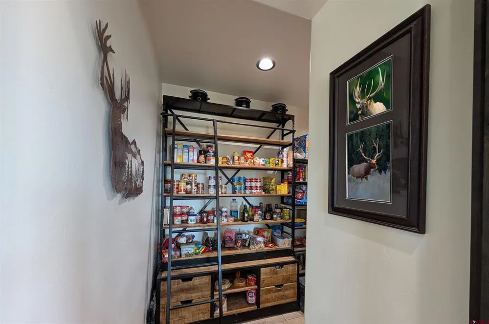 68462 Kinikin Road Montrose, CO 81403