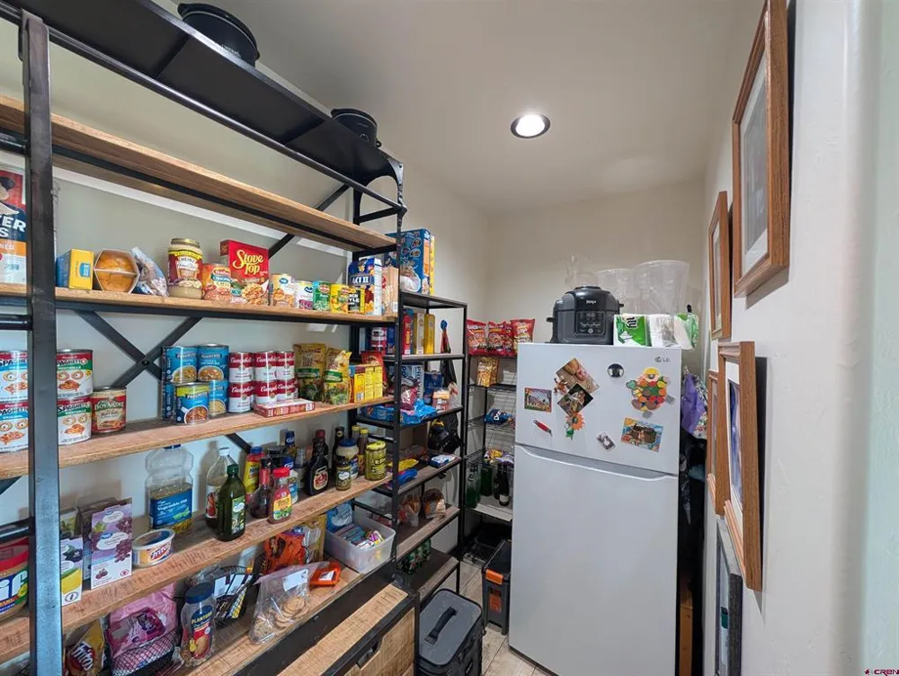 68462 Kinikin Road Montrose, CO 81403