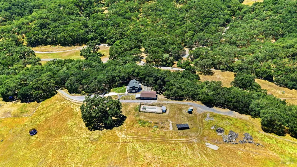 2713 Leslie Road Santa Rosa, CA 95404