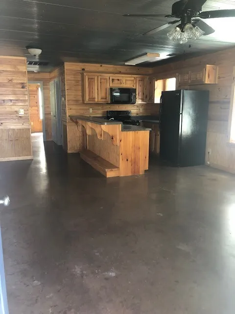 2100 Columbia Hwy Pulaski, TN 38478
