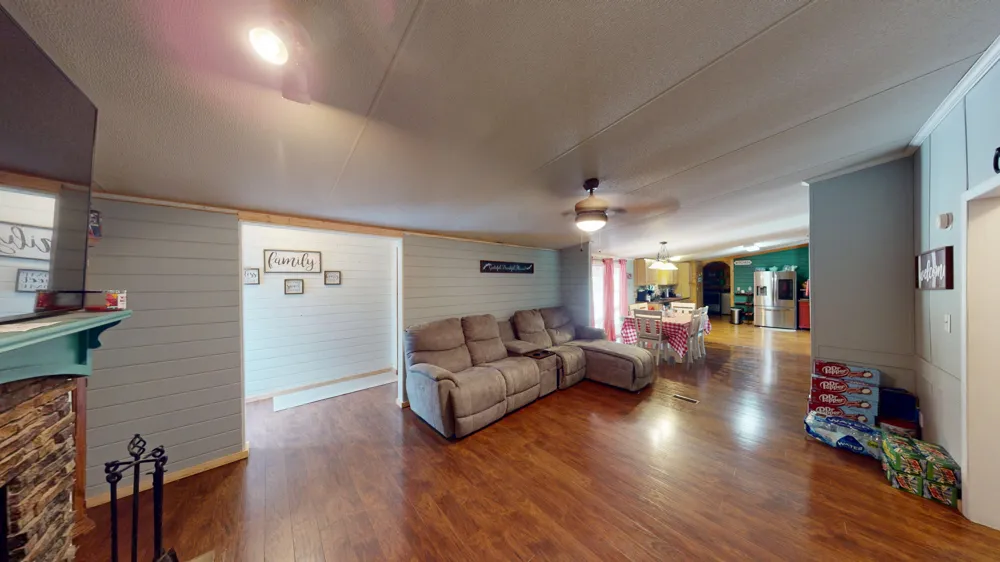 1262 Tom Garrison Road Evensville, TN 37332