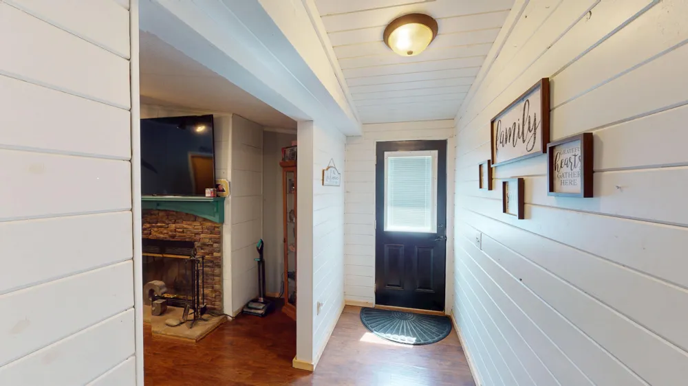 1262 Tom Garrison Road Evensville, TN 37332