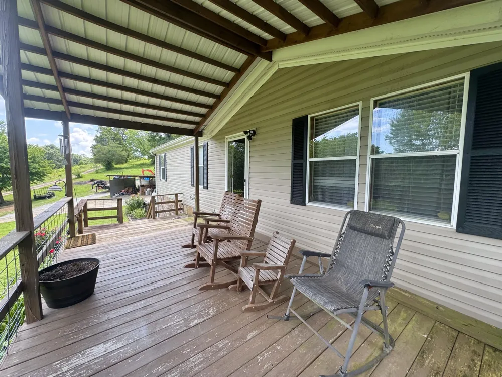 1262 Tom Garrison Road Evensville, TN 37332