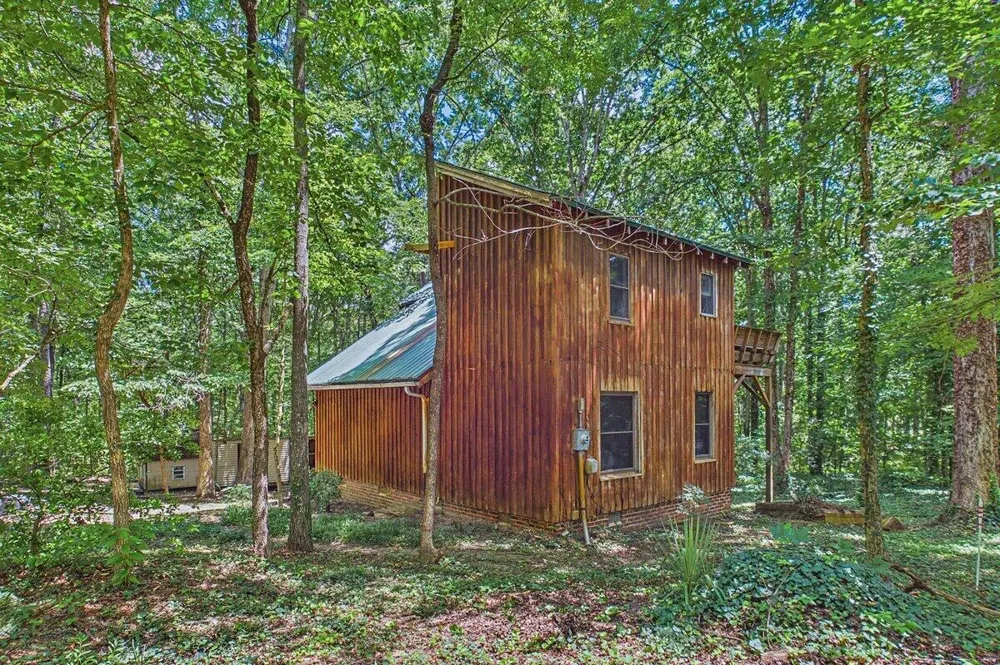 170 County Road 709 Road Riceville, TN 37370