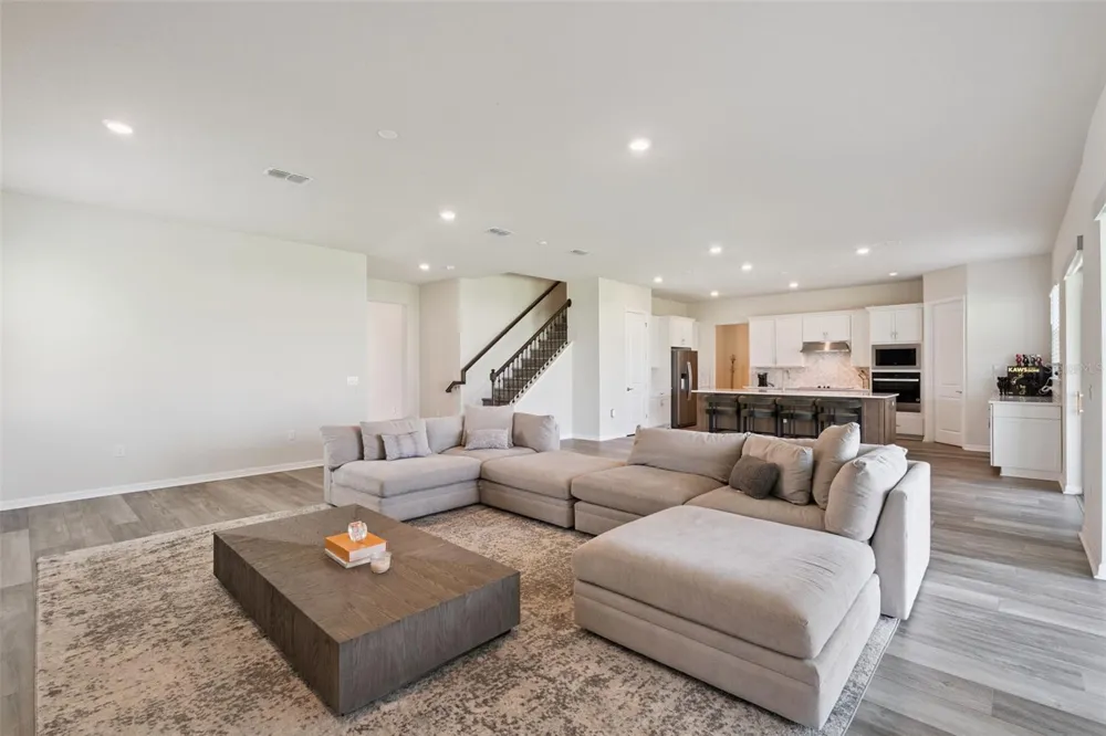 4330 SUNSET PRESERVE BLVD Orlando, FL 32820