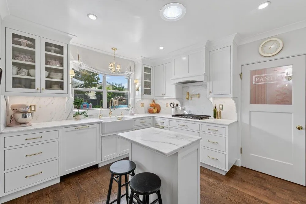 525 California Street Watsonville, CA 95076