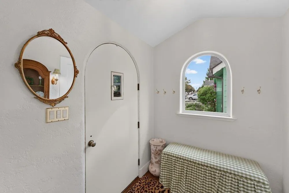 525 California Street Watsonville, CA 95076