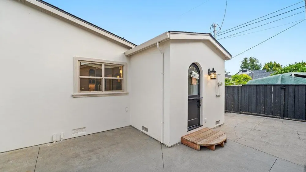 525 California Street Watsonville, CA 95076