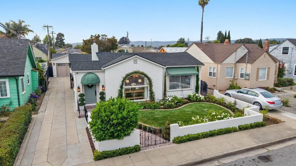525 California Street Watsonville, CA 95076