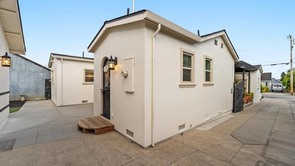 525 California Street Watsonville, CA 95076
