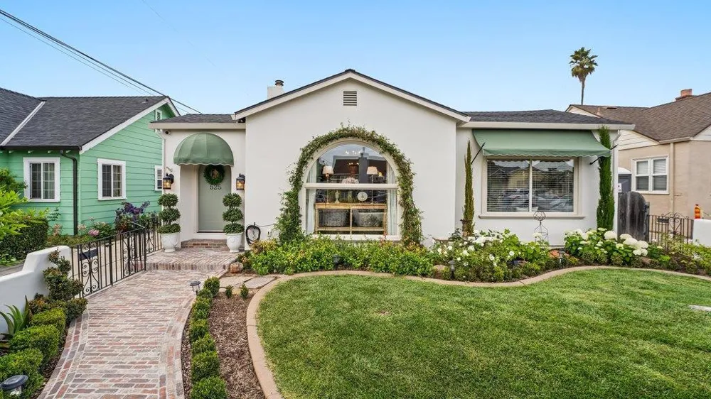 525 California Street Watsonville, CA 95076
