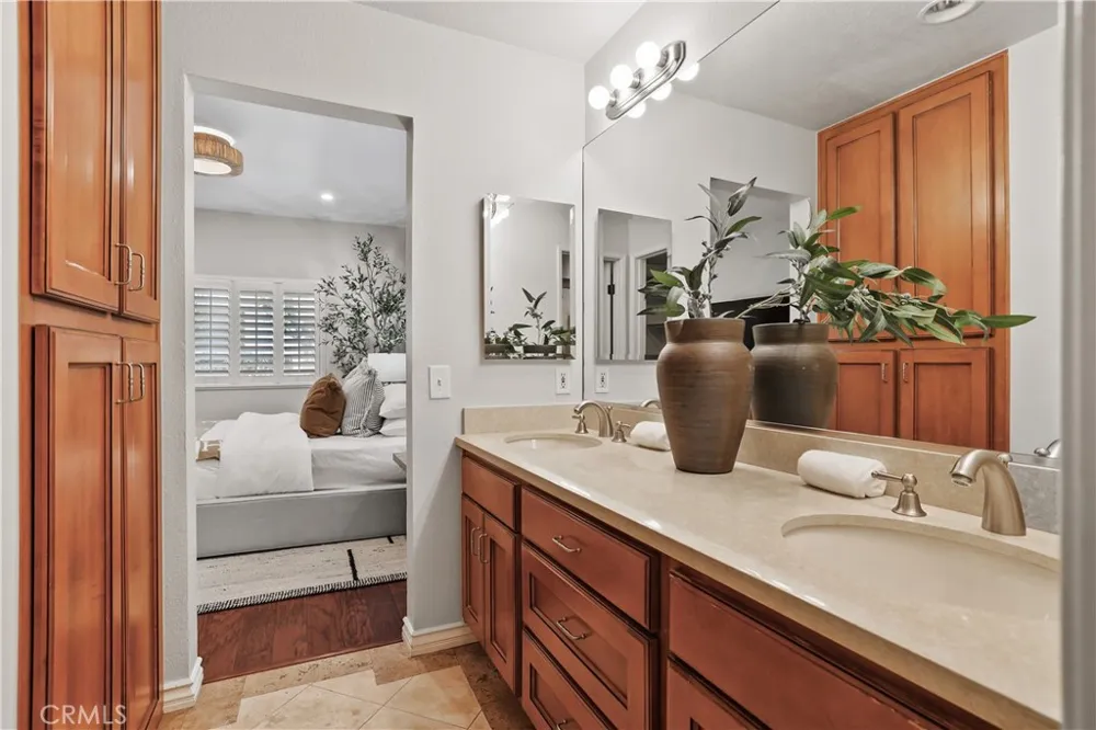 366 Villa Point Newport Beach, CA 92660