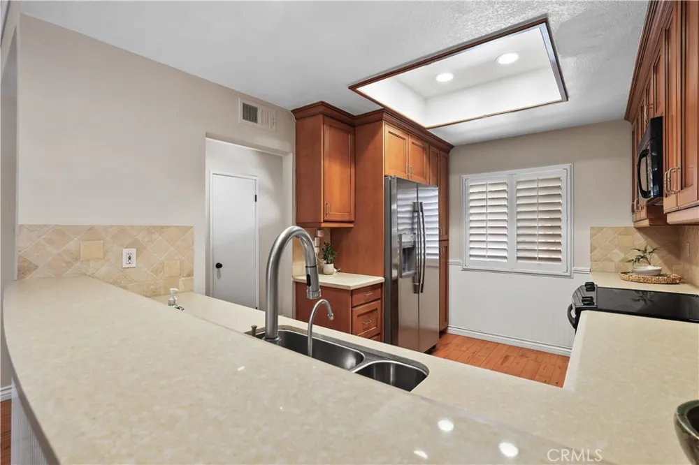366 Villa Point Newport Beach, CA 92660