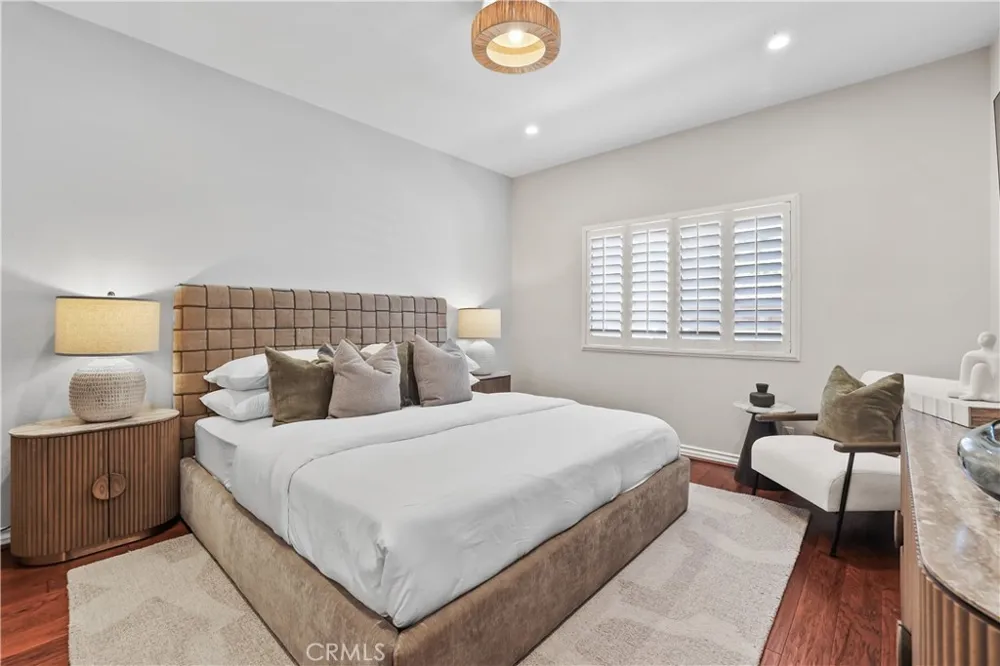 366 Villa Point Newport Beach, CA 92660