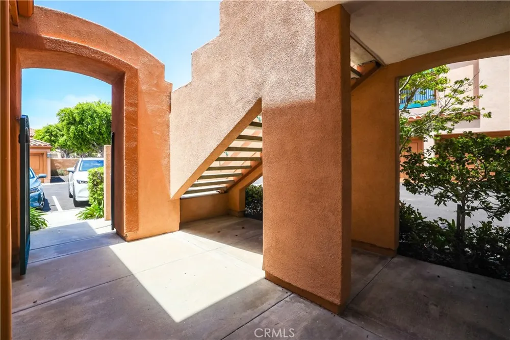 366 Villa Point Newport Beach, CA 92660