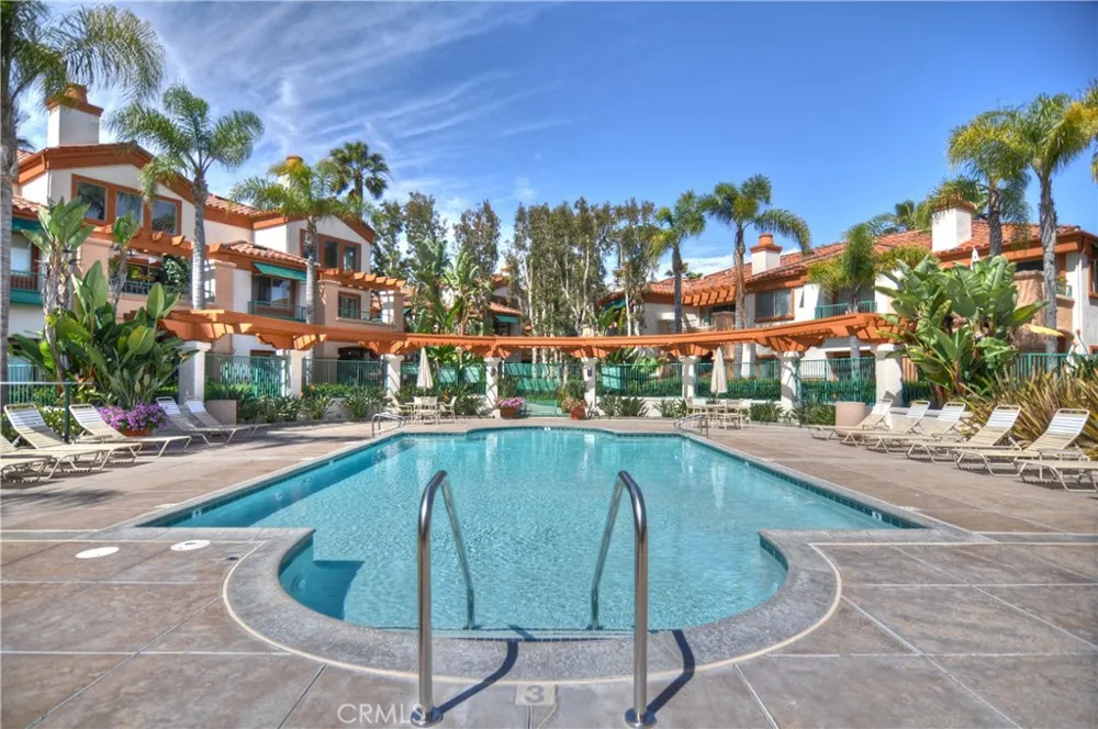 366 Villa Point Newport Beach, CA 92660