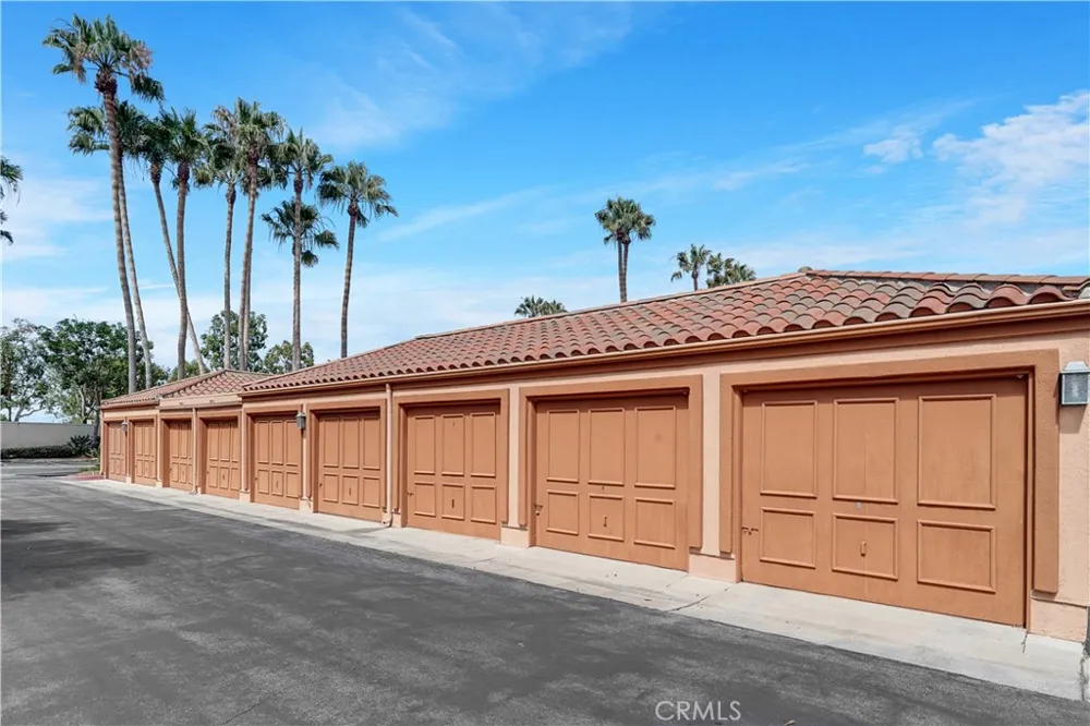 366 Villa Point Newport Beach, CA 92660